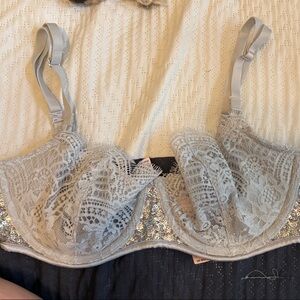 Victoria's Secret Lace Bra in Silver and Cream